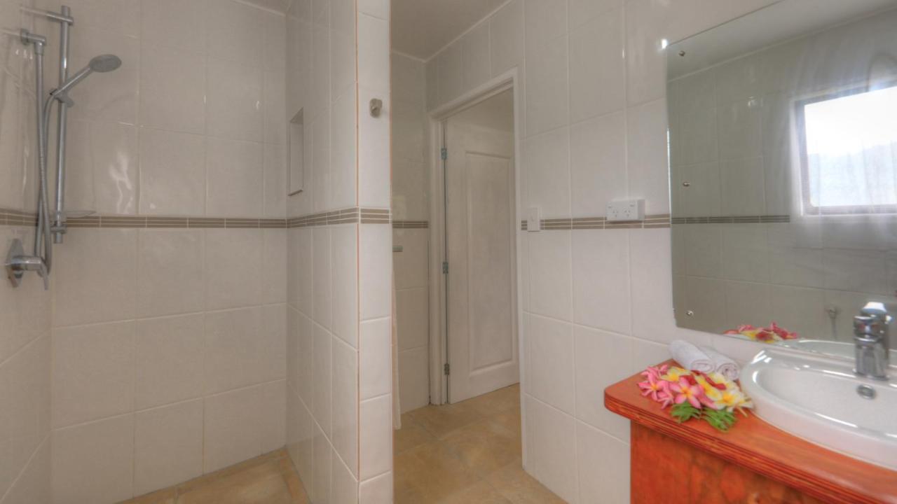 Rino'S Motel Arutanga Ngoại thất bức ảnh